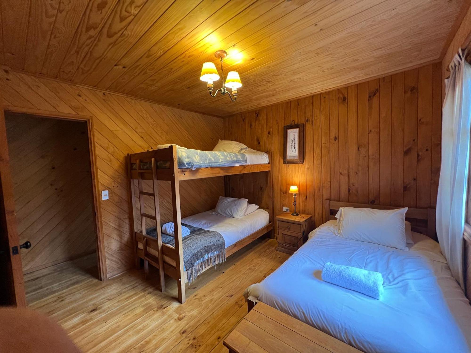 Green Baker Lodge Puerto Bertrand 外观 照片