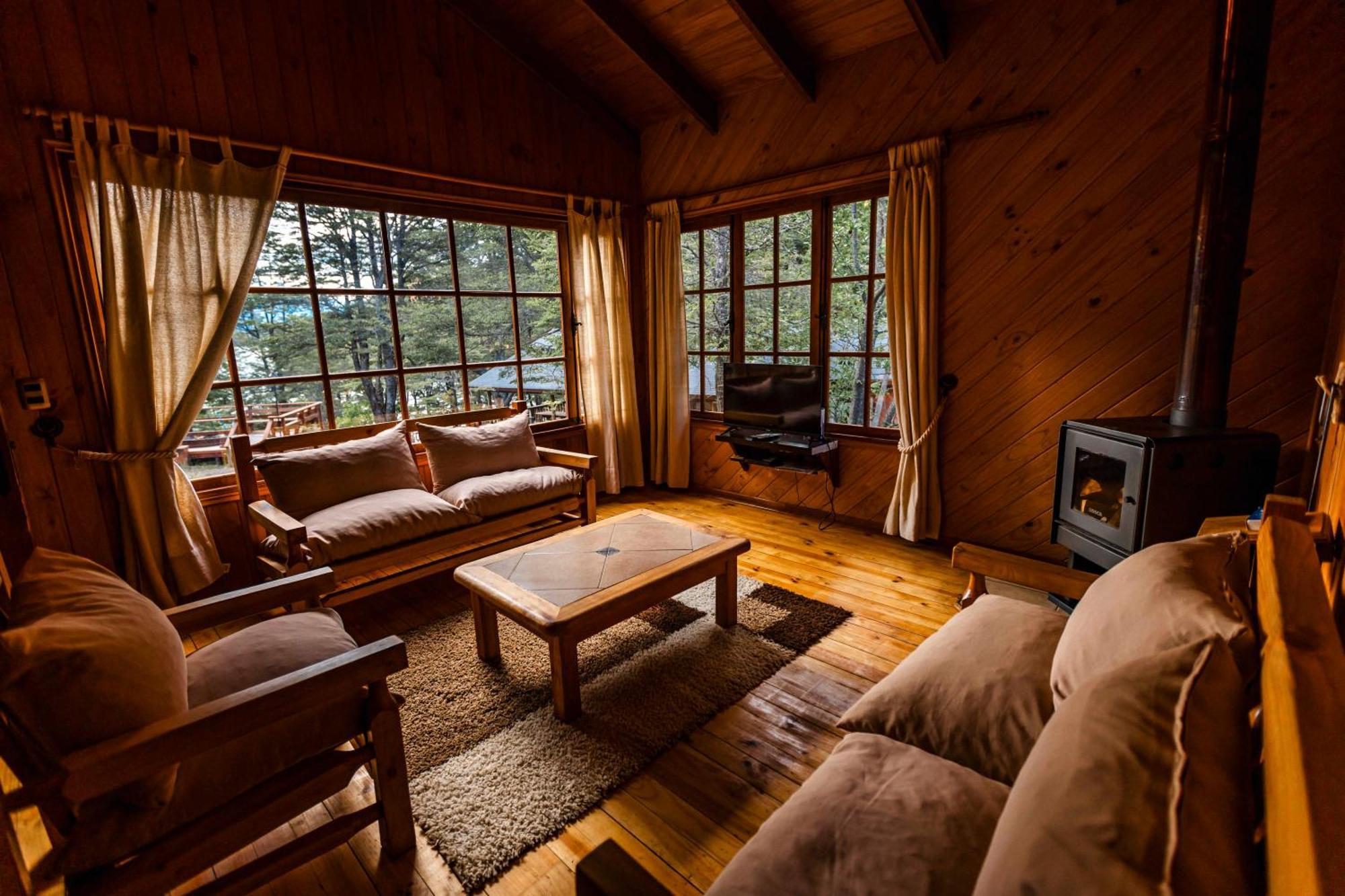 Green Baker Lodge Puerto Bertrand 外观 照片